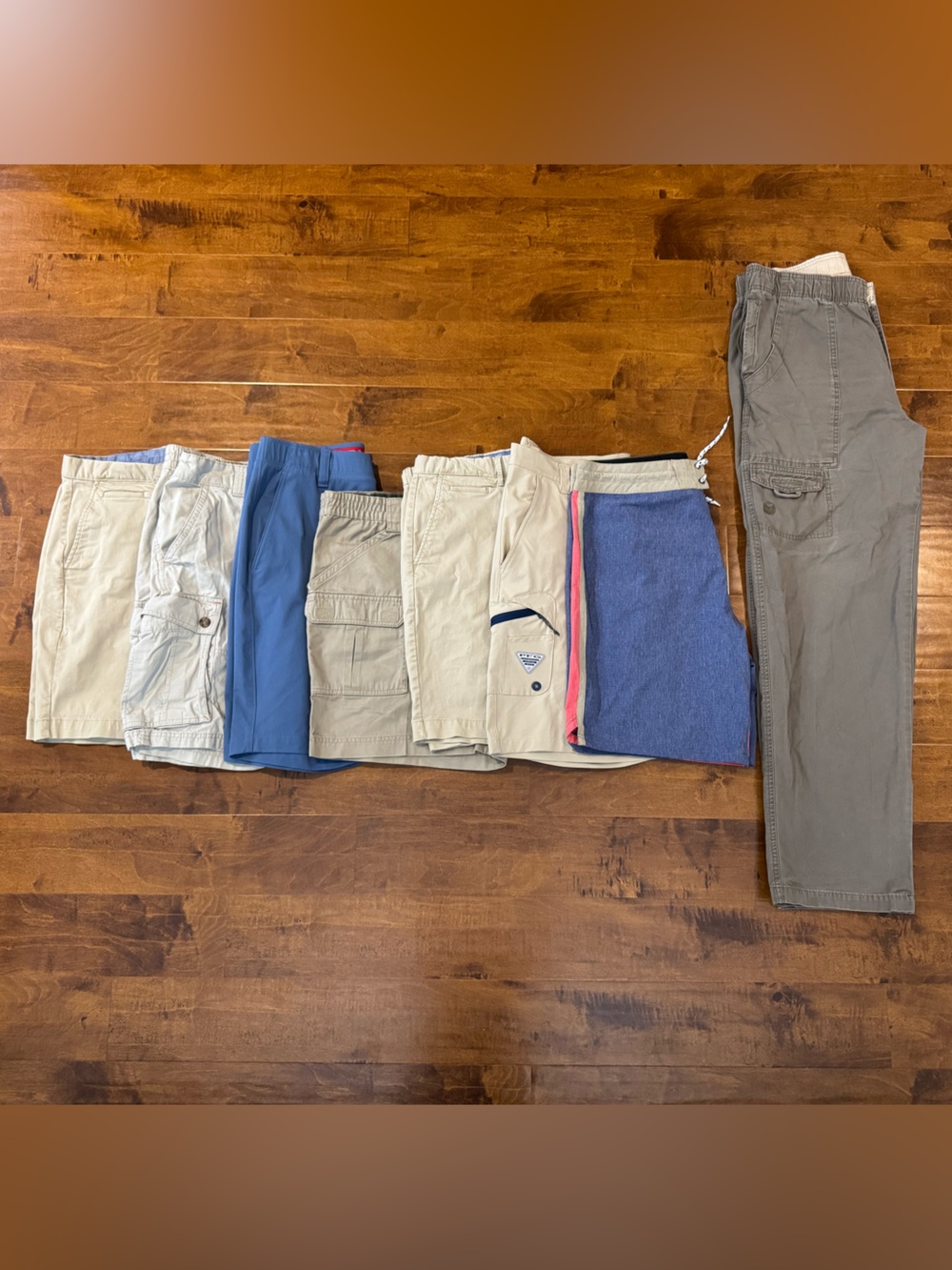 Men’s size 34 shorts & bathing suit. 34 x 34 cargo pants